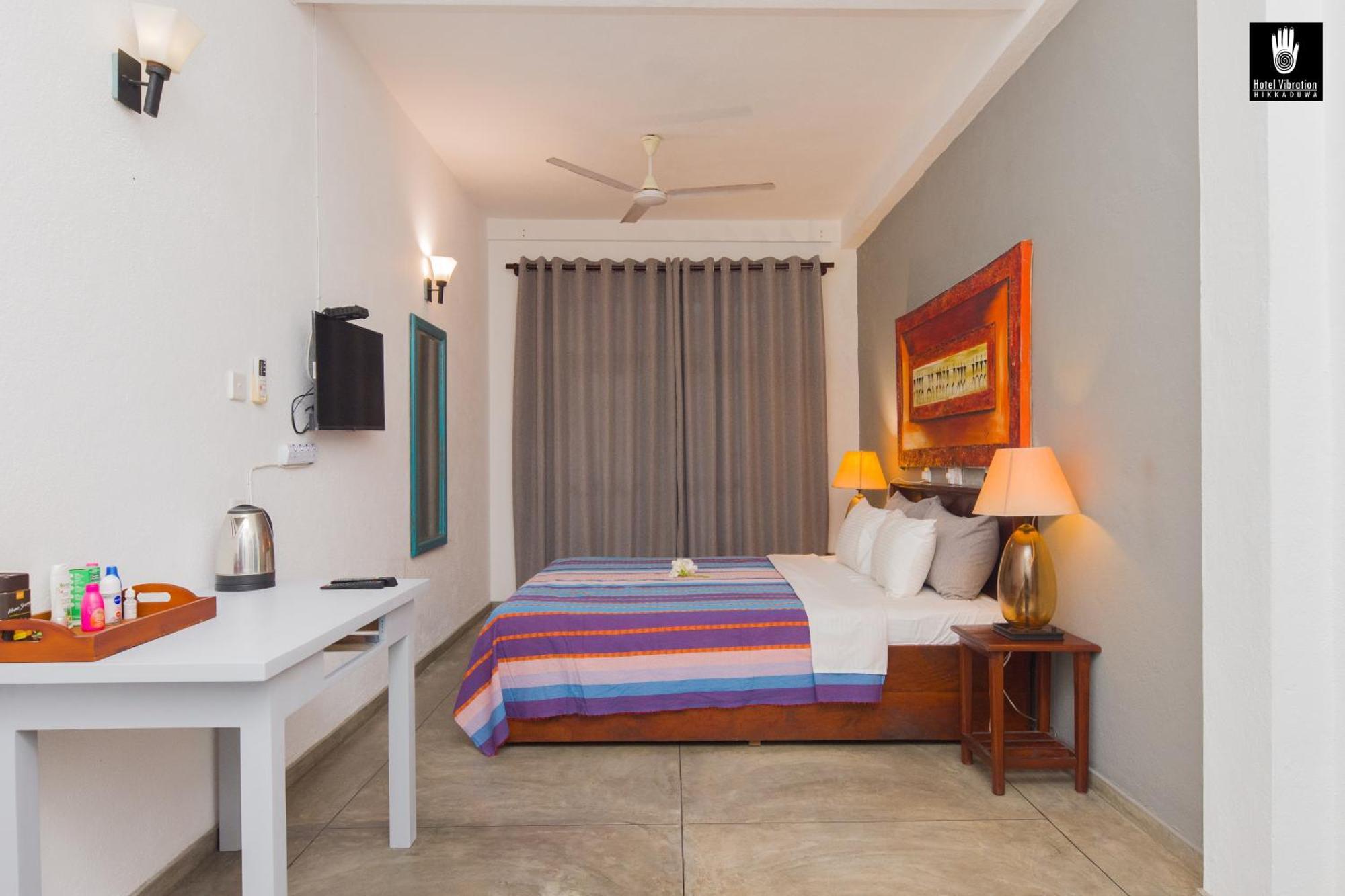 Hotel Vibration Hikkaduwa Dış mekan fotoğraf