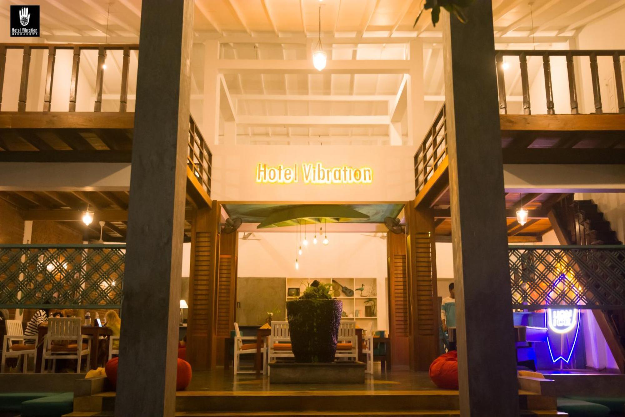 Hotel Vibration Hikkaduwa Dış mekan fotoğraf