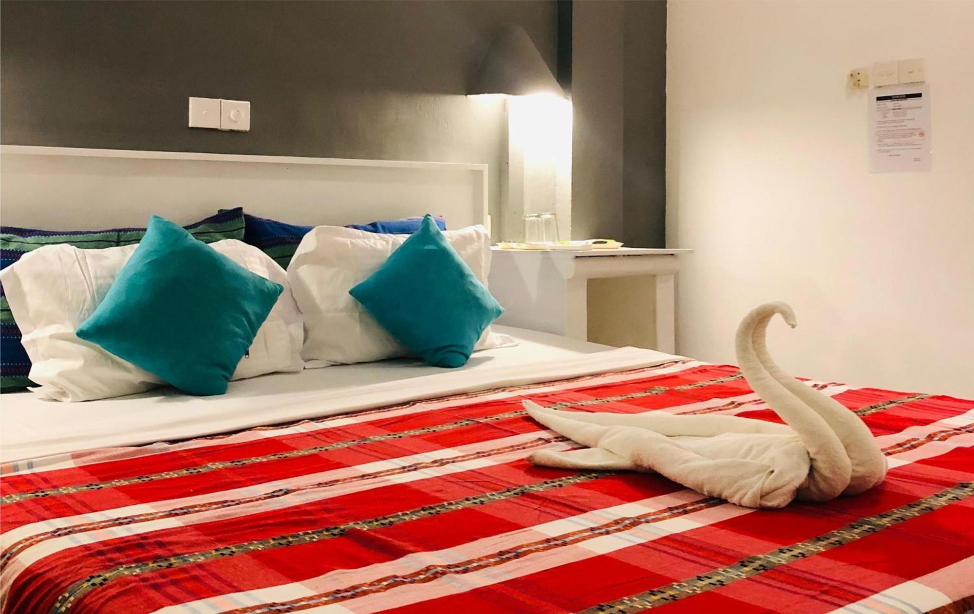 Hotel Vibration Hikkaduwa Dış mekan fotoğraf