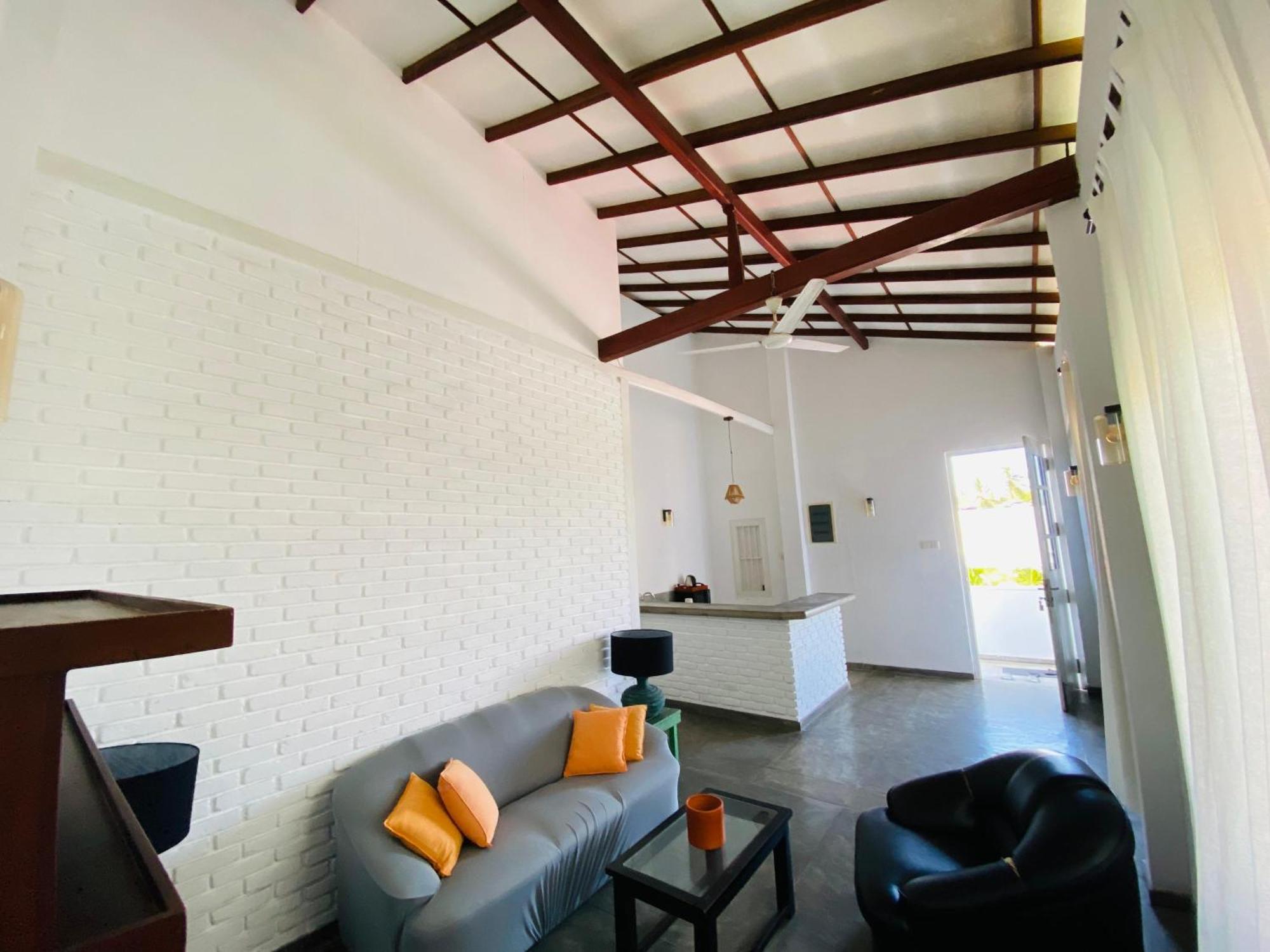 Hotel Vibration Hikkaduwa Dış mekan fotoğraf