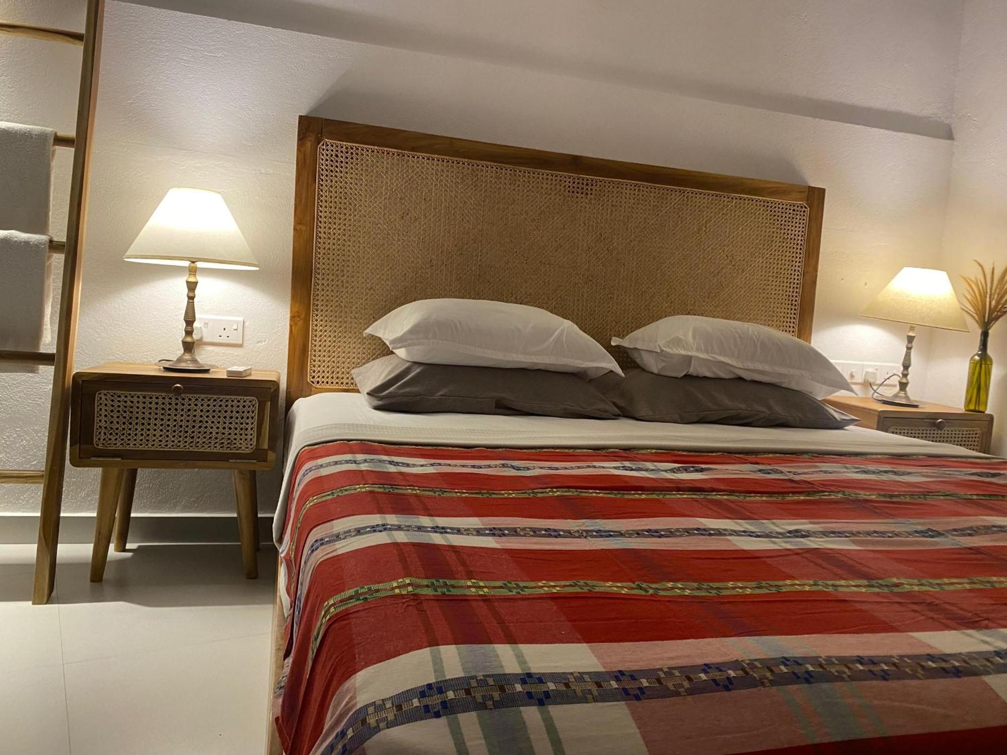 Hotel Vibration Hikkaduwa Dış mekan fotoğraf