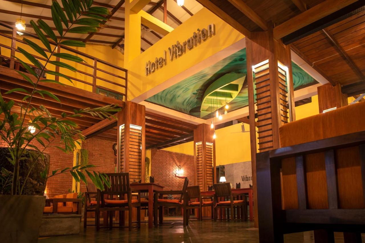 Hotel Vibration Hikkaduwa Dış mekan fotoğraf