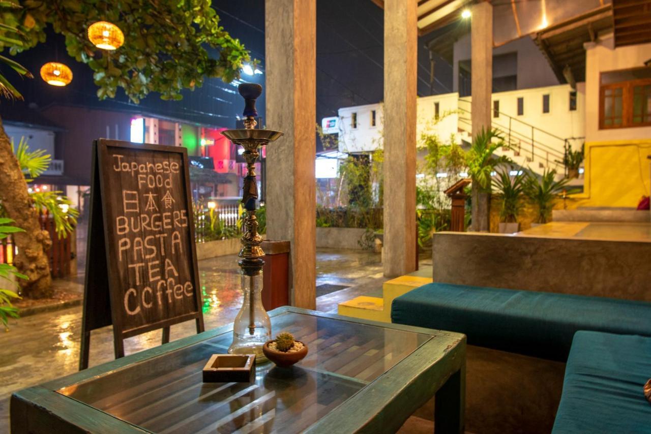 Hotel Vibration Hikkaduwa Dış mekan fotoğraf