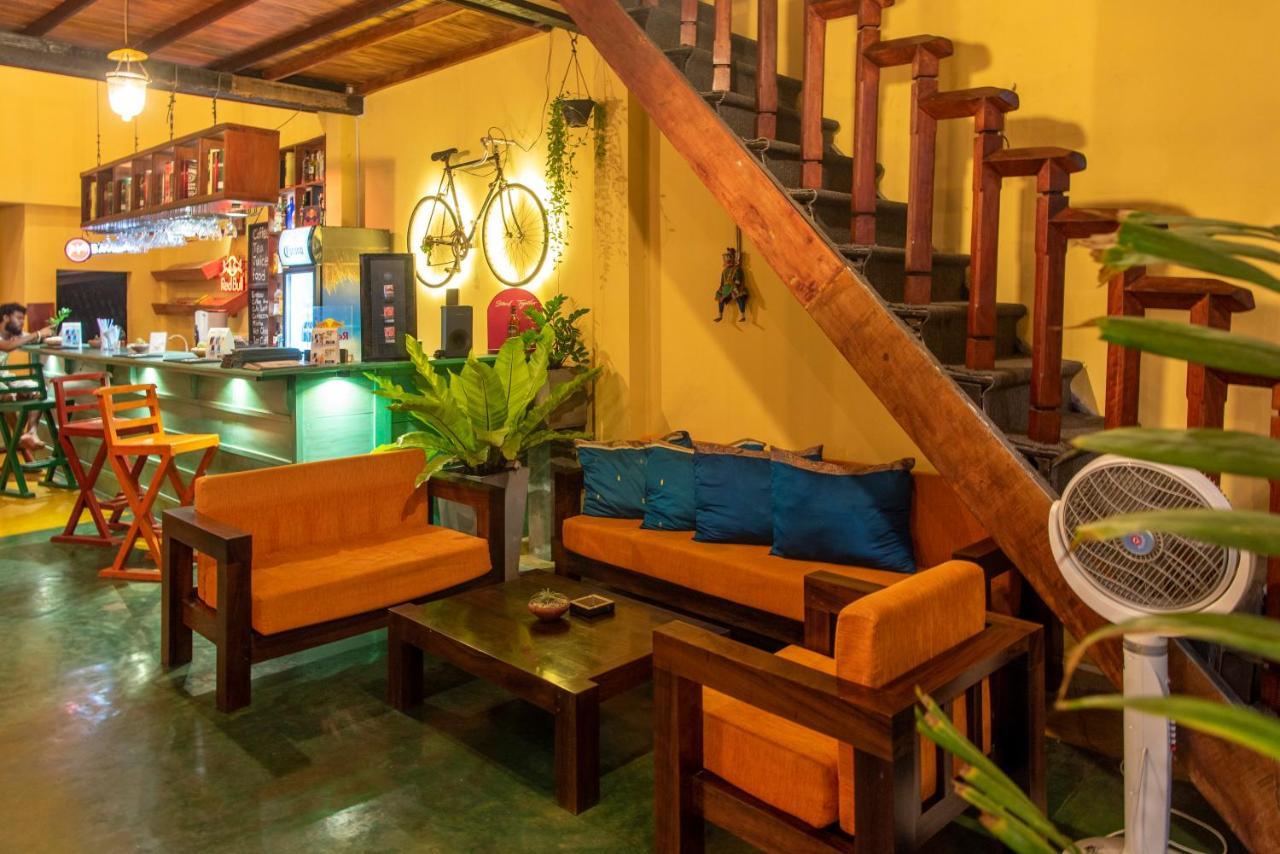 Hotel Vibration Hikkaduwa Dış mekan fotoğraf